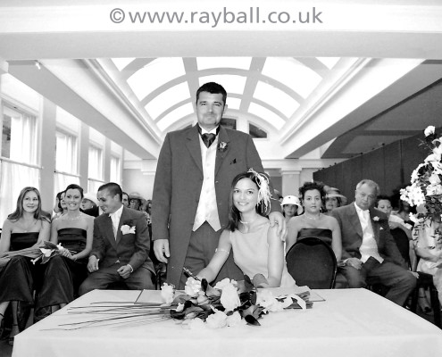 Picture of beautiful Belmont bride and groom at Pembroke Lodge, Richmond Park by Epsom Photography Surrey