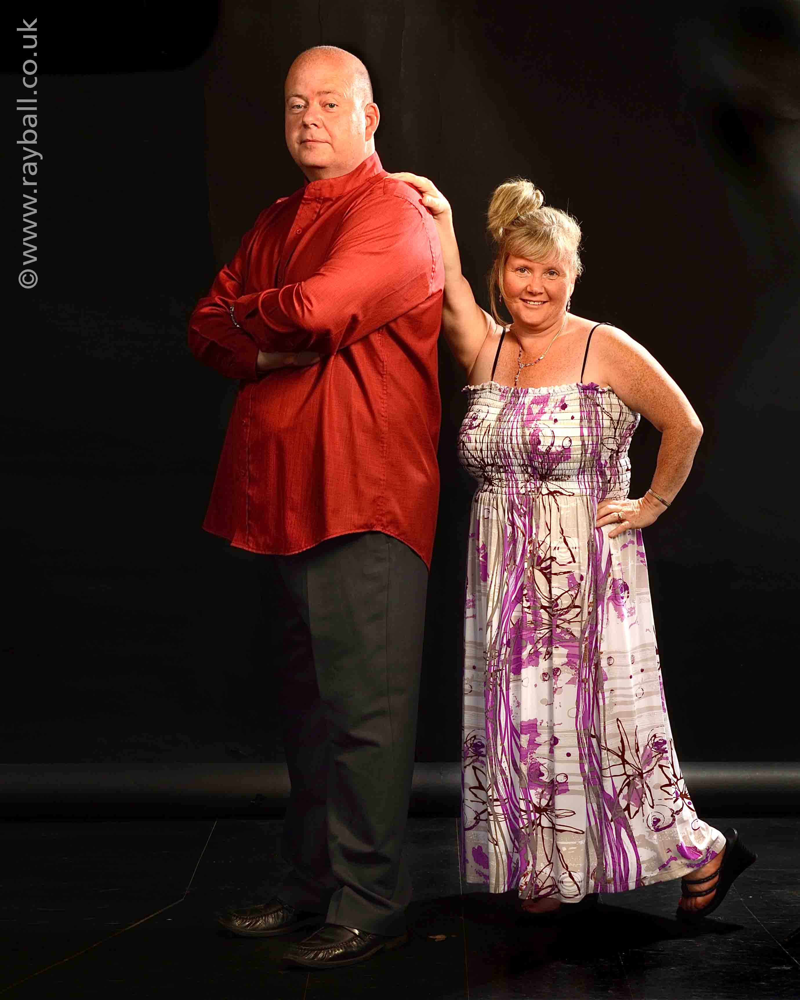 Worcester Park couple having fun posing at Epsom Photography Studio
